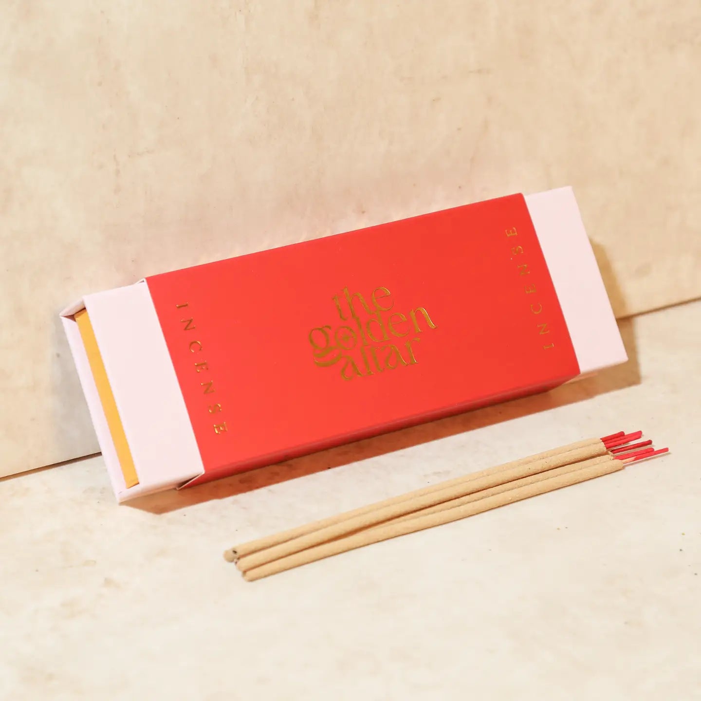 The Golden Altar - Clove & Cinnamon