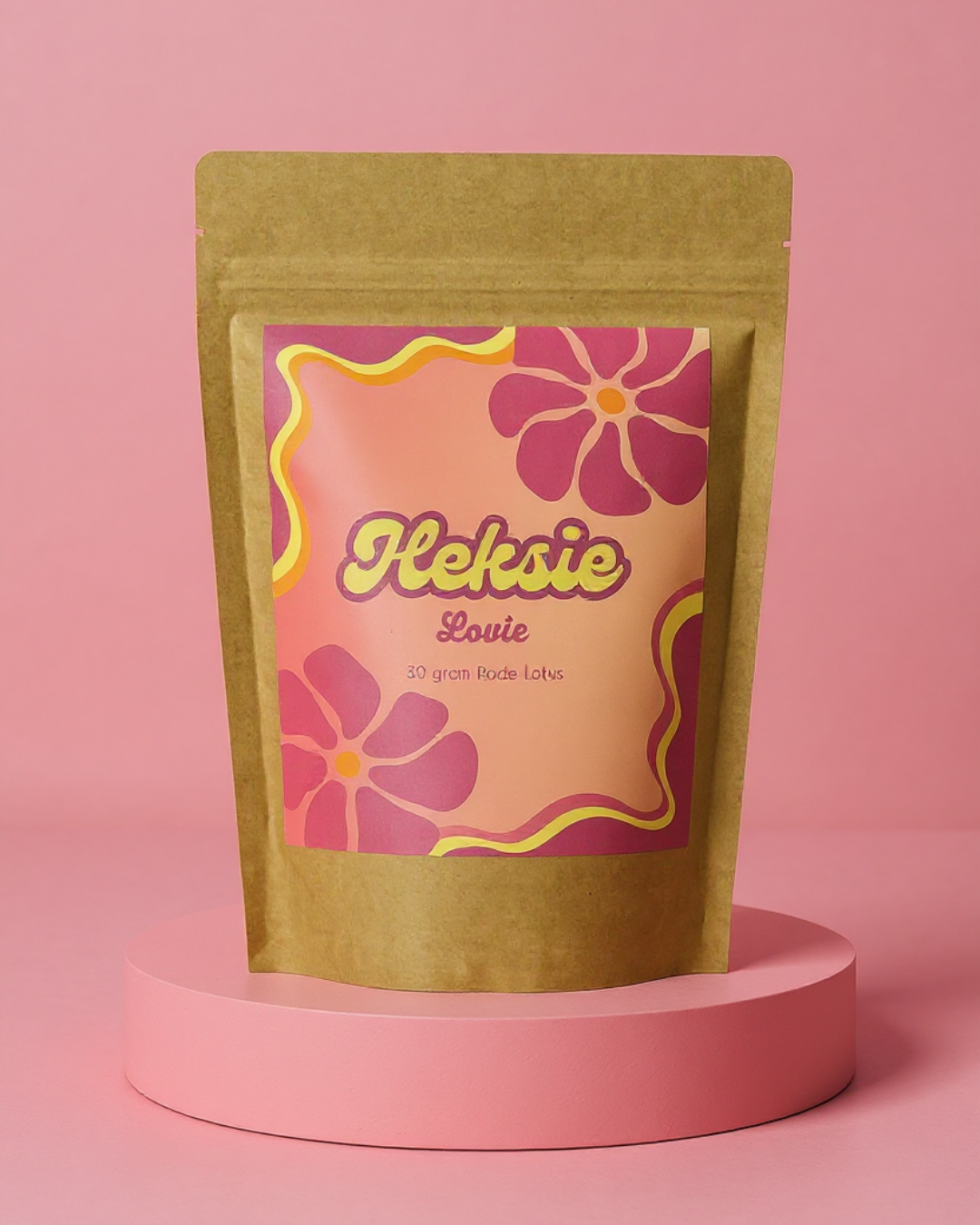 Heksie Lovie - Rode Lotus Bloemen